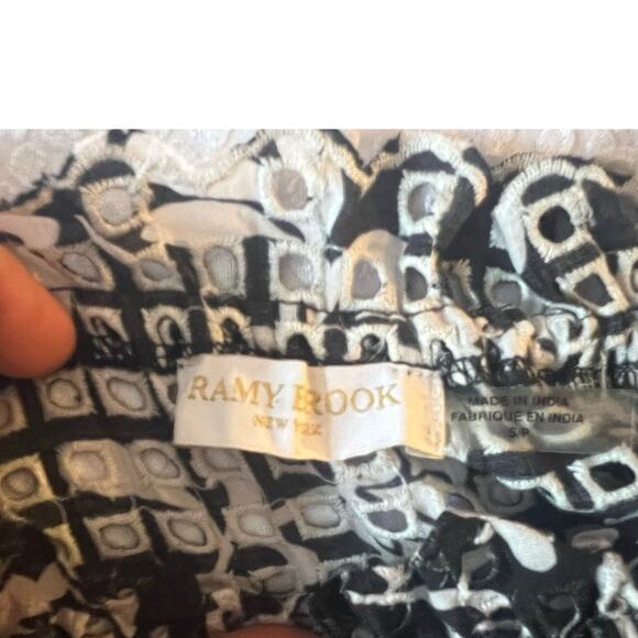 Ramy Brook, New York Off The Shoulder Eyelet Top‎ Womens Size S - Picture 7 of 9